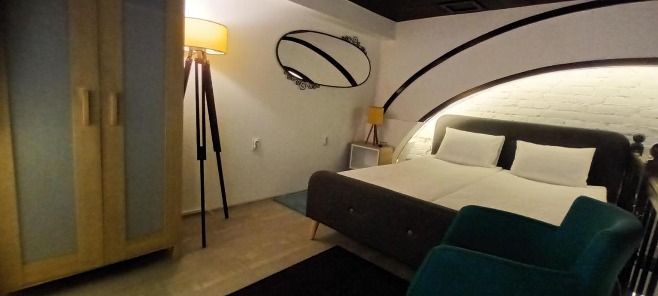 Old Cafe Spa Apartment Beograd Ngoại thất bức ảnh